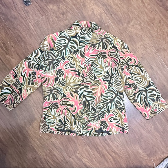 Colorful Leaf Pattern Blazer - Picture 10 of 13